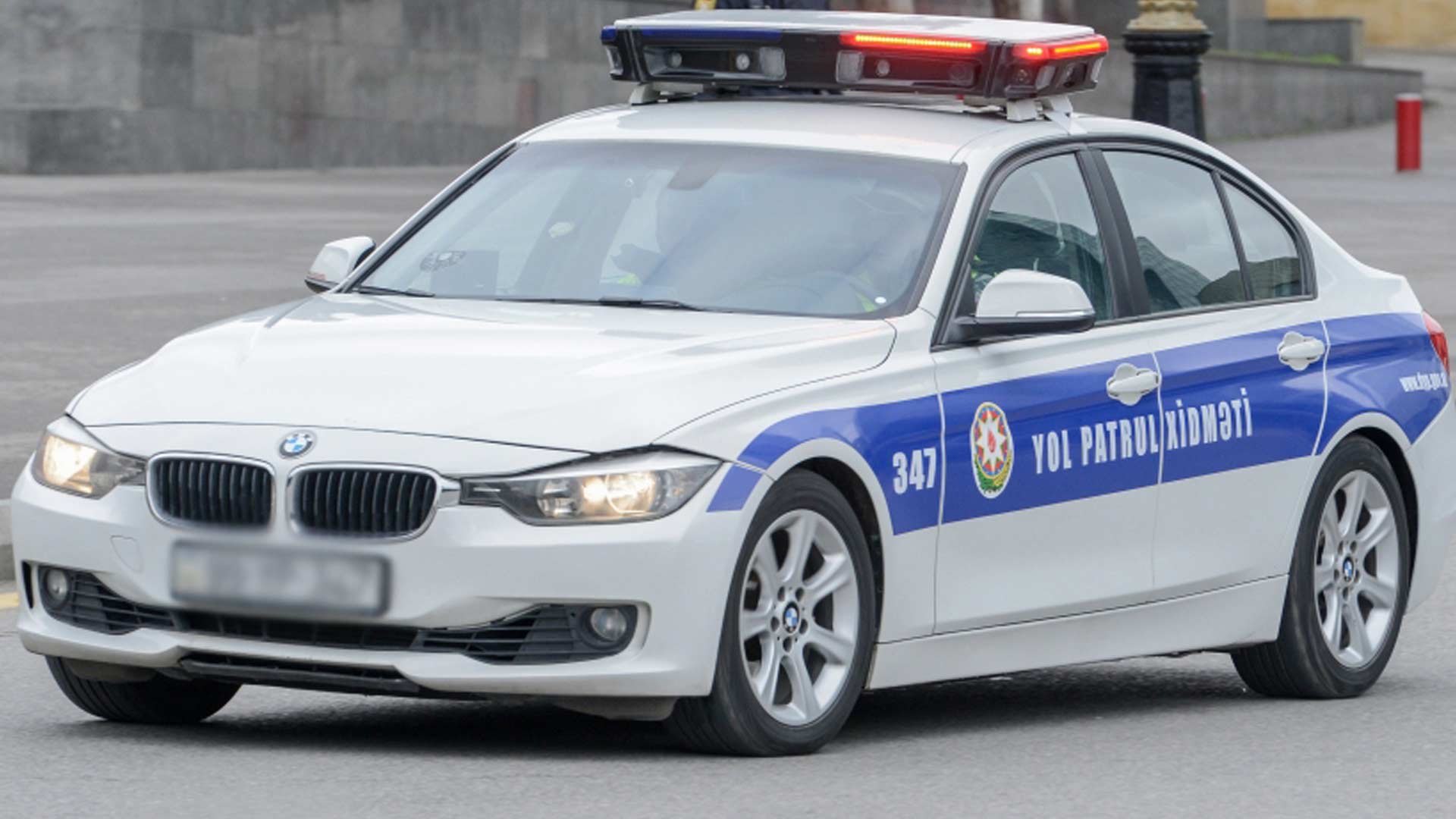 Yol polisinin avtomobilləri qayda poza bilər? – CAVAB budur... 
