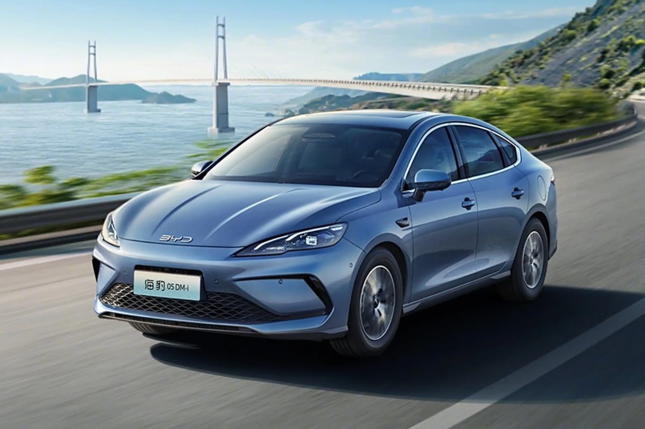 🚗 BYD Seal 05 DM-i: 2000 km məsafəyə malik hibrid Çinə gəlir🚗 