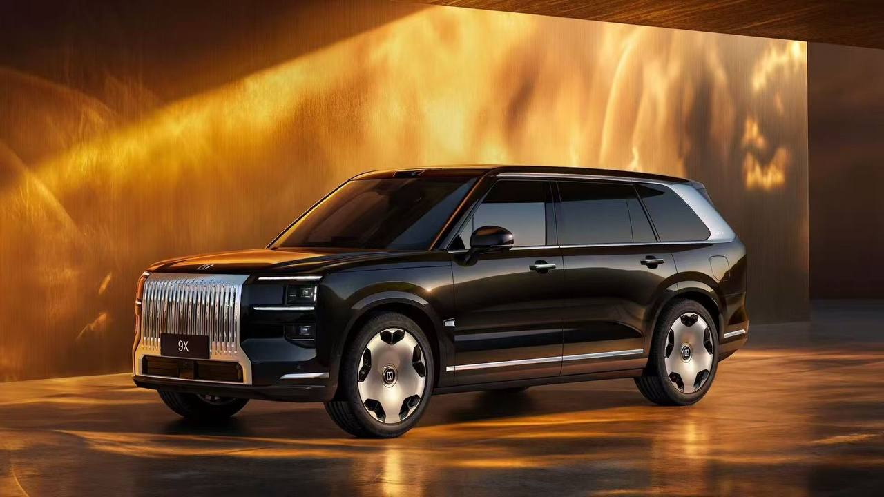 Çin SUV avtomobillərinin görüntüləri
