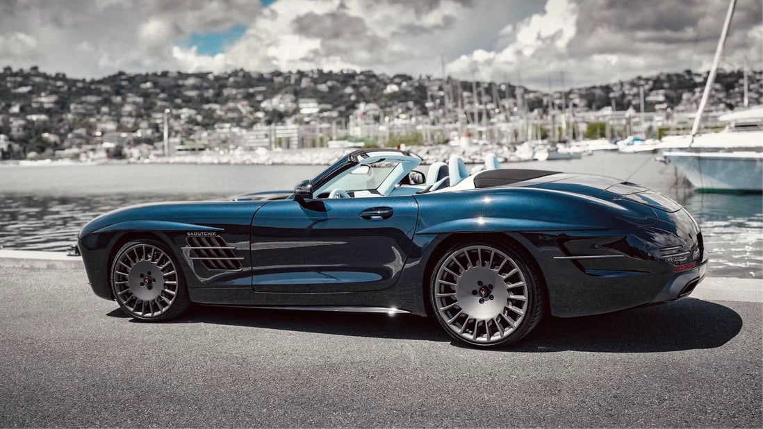 Hollandiyada Mercedes-Benz 300 SL müasir platformada yenidən dirçəldildi 